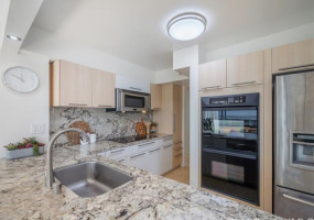 2232 Kapiolani Boulevard,Honolulu,Hawaii,96826,2 Bedrooms Bedrooms,2 BathroomsBathrooms,Condo/Townhouse,Kapiolani,3,18256716