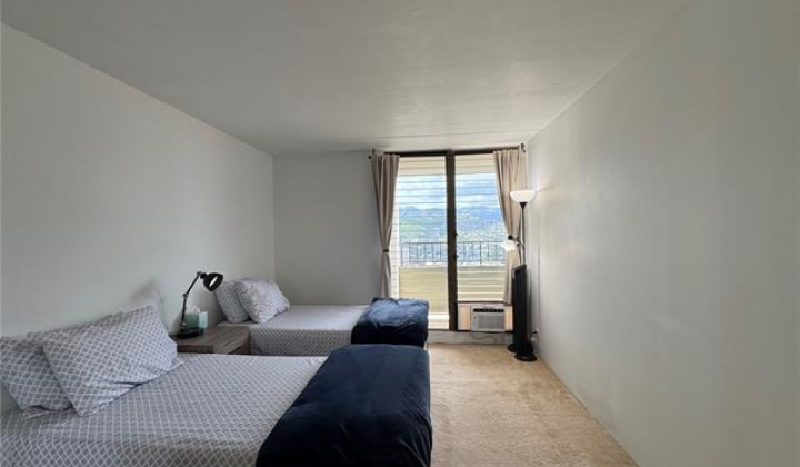 2240 Kuhio Avenue,Honolulu,Hawaii,96815,2 ベッドルーム ベッドルーム,2 バスルームバスルーム,コンド / タウンハウス,Kuhio,34,18711316