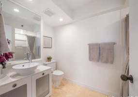 2232 Kapiolani Boulevard,Honolulu,Hawaii,96826,2 Bedrooms Bedrooms,2 BathroomsBathrooms,Condo/Townhouse,Kapiolani,3,18256716