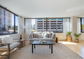 2232 Kapiolani Boulevard,Honolulu,Hawaii,96826,2 Bedrooms Bedrooms,2 BathroomsBathrooms,Condo/Townhouse,Kapiolani,3,18256716