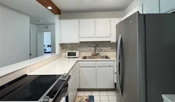 2240 Kuhio Avenue,Honolulu,Hawaii,96815,2 ベッドルーム ベッドルーム,2 バスルームバスルーム,コンド / タウンハウス,Kuhio,34,18711316