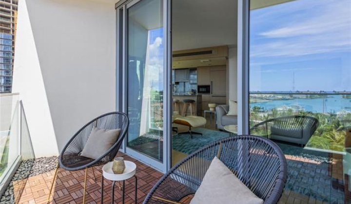 1000 Auahi Street,Honolulu,Hawaii,96814,1 Bedroom Bedrooms,1 BathroomBathrooms,Condo/Townhouse,Auahi,7,18256865