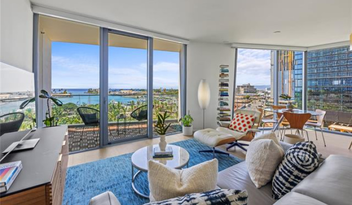 1000 Auahi Street,Honolulu,Hawaii,96814,1 Bedroom Bedrooms,1 BathroomBathrooms,Condo/Townhouse,Auahi,7,18256865