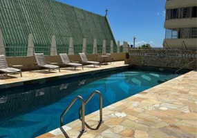 2500 Kalakaua Avenue,Honolulu,Hawaii,96815,1 BathroomBathrooms,Condo/Townhouse,Kalakaua,15,18256866