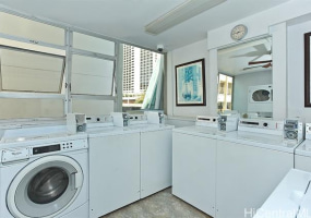 2500 Kalakaua Avenue,Honolulu,Hawaii,96815,1 BathroomBathrooms,Condo/Townhouse,Kalakaua,15,18256866
