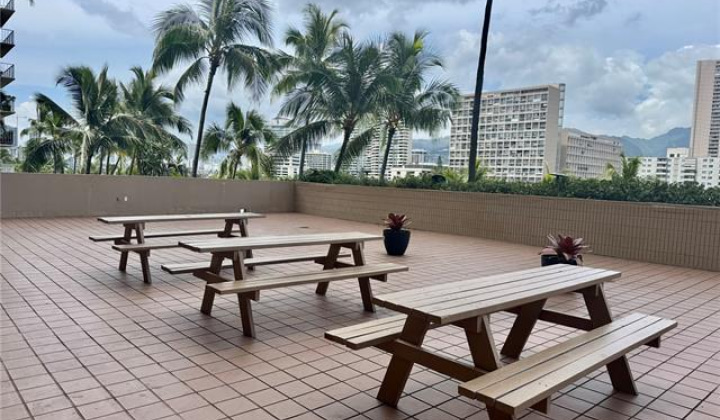 2121 Ala Wai Boulevard,Honolulu,Hawaii,96815,2 ベッドルーム ベッドルーム,1 バスルームバスルーム,コンド / タウンハウス,Ala Wai,12,18711664