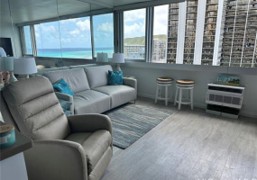 2500 Kalakaua Avenue,Honolulu,Hawaii,96815,1 BathroomBathrooms,Condo/Townhouse,Kalakaua,15,18256866