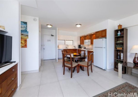 2161 Kalia Road,Honolulu,Hawaii,96815,1 Bedroom Bedrooms,1 BathroomBathrooms,Condo/Townhouse,Kalia,9,18257125
