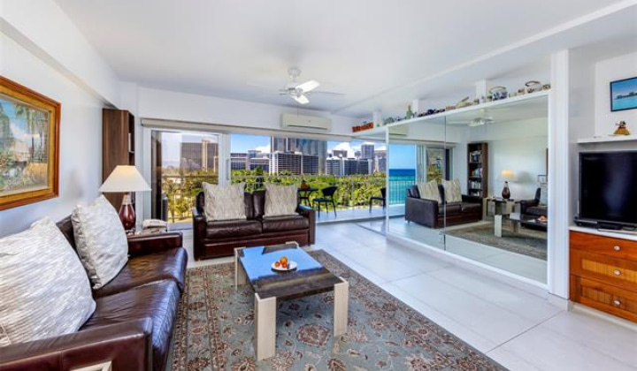 2161 Kalia Road,Honolulu,Hawaii,96815,1 Bedroom Bedrooms,1 BathroomBathrooms,Condo/Townhouse,Kalia,9,18257125