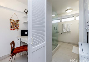 2161 Kalia Road,Honolulu,Hawaii,96815,1 Bedroom Bedrooms,1 BathroomBathrooms,Condo/Townhouse,Kalia,9,18257125