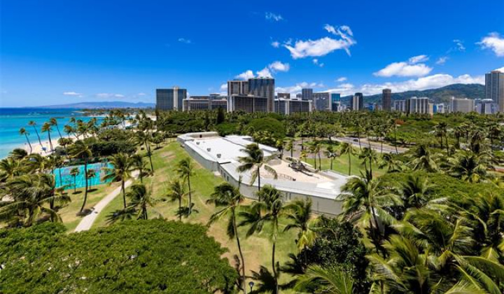2161 Kalia Road,Honolulu,Hawaii,96815,1 Bedroom Bedrooms,1 BathroomBathrooms,Condo/Townhouse,Kalia,9,18257125