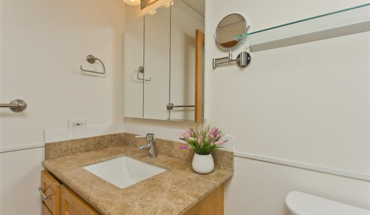 1920 Ala Moana Boulevard,Honolulu,Hawaii,96815,1 バスルームバスルーム,コンド / タウンハウス,Ala Moana,20,18712052