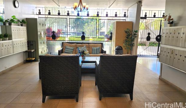 1650 Kanunu Street,Honolulu,Hawaii,96814,1 BathroomBathrooms,Condo/Townhouse,Kanunu,4,18257298