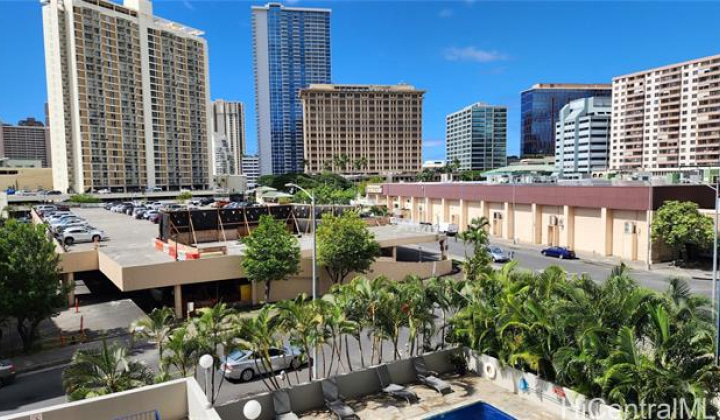 1650 Kanunu Street,Honolulu,Hawaii,96814,1 BathroomBathrooms,Condo/Townhouse,Kanunu,4,18257298