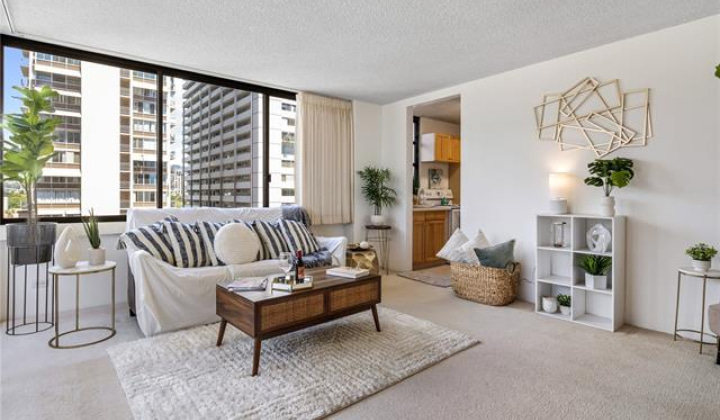2410 Cleghorn Street,Honolulu,Hawaii,96815,1 ベッドルーム ベッドルーム,1 バスルームバスルーム,コンド / タウンハウス,Cleghorn,7,18257563
