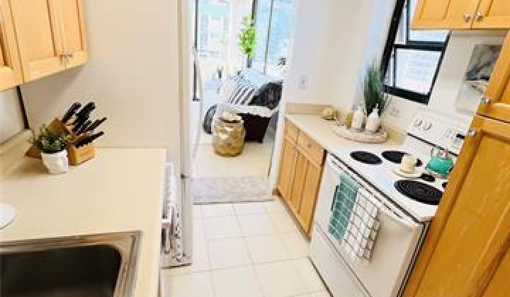 2410 Cleghorn Street,Honolulu,Hawaii,96815,1 ベッドルーム ベッドルーム,1 バスルームバスルーム,コンド / タウンハウス,Cleghorn,7,18257563