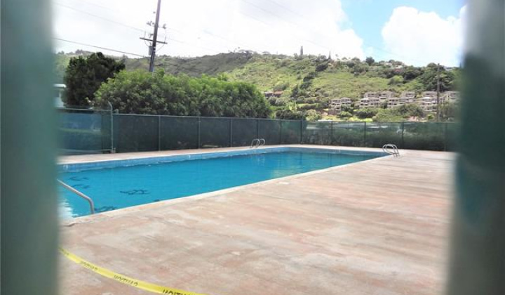 4954 KILAUEA Avenue,Honolulu,Hawaii,96816,2 Bedrooms Bedrooms,2 BathroomsBathrooms,Condo/Townhouse,KILAUEA,1,18258190