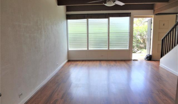 4954 KILAUEA Avenue,Honolulu,Hawaii,96816,2 Bedrooms Bedrooms,2 BathroomsBathrooms,Condo/Townhouse,KILAUEA,1,18258190