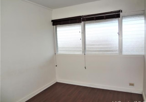 4954 KILAUEA Avenue,Honolulu,Hawaii,96816,2 Bedrooms Bedrooms,2 BathroomsBathrooms,Condo/Townhouse,KILAUEA,1,18258190