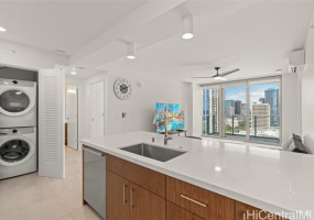 629 Keeaumoku Street,Honolulu,Hawaii,96814,2 ベッドルーム ベッドルーム,2 バスルームバスルーム,コンド / タウンハウス,Keeaumoku,20,18258224