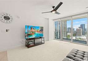 629 Keeaumoku Street,Honolulu,Hawaii,96814,2 ベッドルーム ベッドルーム,2 バスルームバスルーム,コンド / タウンハウス,Keeaumoku,20,18258224
