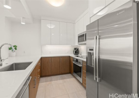 629 Keeaumoku Street,Honolulu,Hawaii,96814,2 ベッドルーム ベッドルーム,2 バスルームバスルーム,コンド / タウンハウス,Keeaumoku,20,18258224