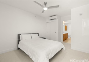 987 Queen Street,Honolulu,Hawaii,96814,1 Bedroom Bedrooms,1 BathroomBathrooms,Condo/Townhouse,Queen,20,17841929