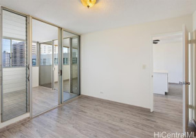 1617 Clark Street,Honolulu,Hawaii,96822,1 ベッドルーム ベッドルーム,1 バスルームバスルーム,コンド / タウンハウス,Clark,7,18258829