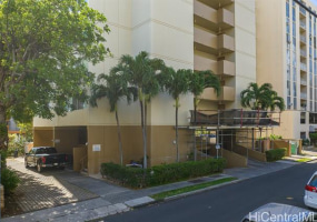 1617 Clark Street,Honolulu,Hawaii,96822,1 ベッドルーム ベッドルーム,1 バスルームバスルーム,コンド / タウンハウス,Clark,7,18258829