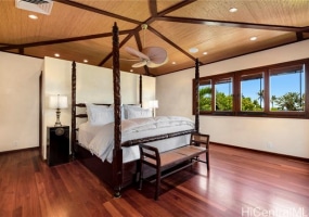 241 Kulamanu Place,Honolulu,Hawaii,96816,4 Bedrooms Bedrooms,3 BathroomsBathrooms,Single family,Kulamanu,17842263