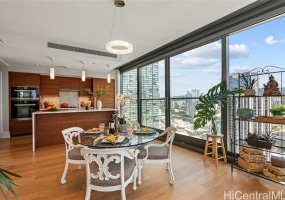 1108 Auahi Street,Honolulu,Hawaii,96814,1 Bedroom Bedrooms,1 BathroomBathrooms,Condo/Townhouse,Auahi,22,18258934