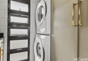 4300 Waialae Avenue,Honolulu,Hawaii,96816,2 Bedrooms Bedrooms,2 BathroomsBathrooms,Condo/Townhouse,Waialae,1,18258998