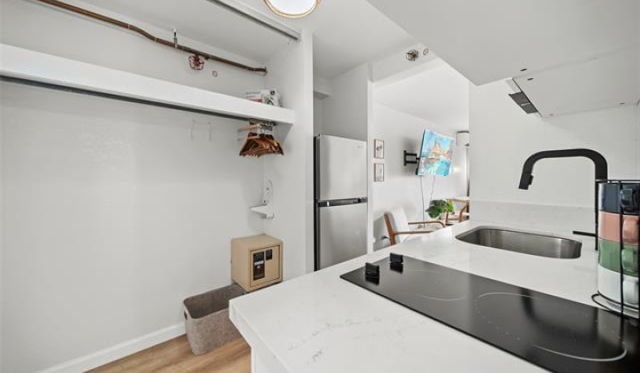 445 Seaside Avenue,Honolulu,Hawaii,96815,1 バスルームバスルーム,コンド / タウンハウス,Seaside,7,19422186