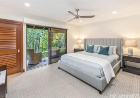 3089 La Pietra Circle,Honolulu,Hawaii,96815,3 Bedrooms Bedrooms,3 BathroomsBathrooms,Condo/Townhouse,La Pietra,2,18259170