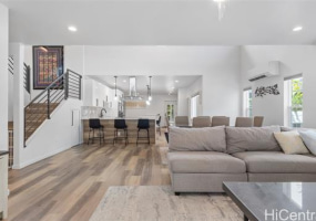 5322 Manauwea Street,Honolulu,Hawaii,96821,6 ベッドルーム ベッドルーム,4 バスルームバスルーム,一戸建て,Manauwea,18259714