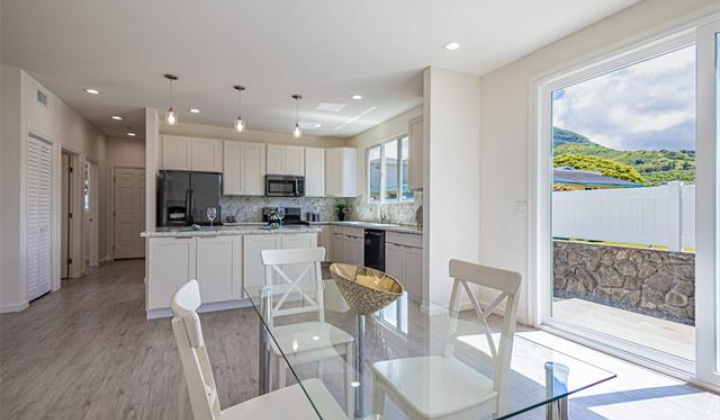 1430 Akamai Place,Kailua,Hawaii,96734,3 Bedrooms Bedrooms,2 BathroomsBathrooms,Single family,Akamai,18260774