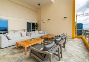 988 Halekauwila Street,Honolulu,Hawaii,96814,1 Bedroom Bedrooms,1 BathroomBathrooms,Condo/Townhouse,Halekauwila,23,18261322