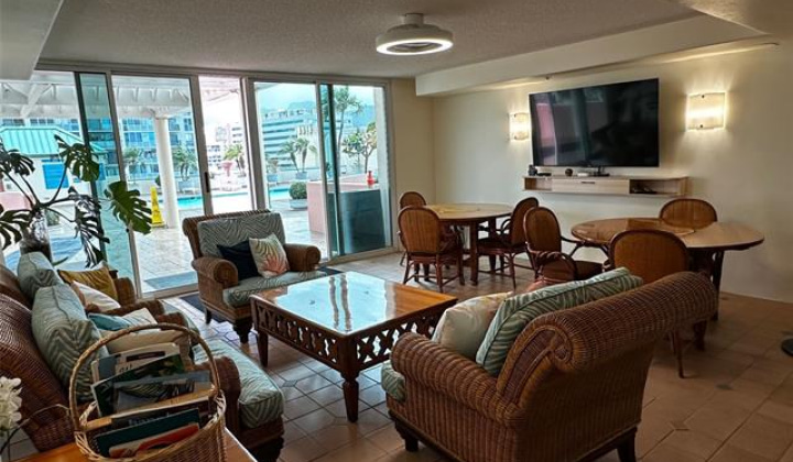 801 King Street,Honolulu,Hawaii,96813,2 Bedrooms Bedrooms,2 BathroomsBathrooms,Condo/Townhouse,King,23,19425328
