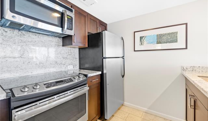 1777 Ala Moana Boulevard,Honolulu,Hawaii,96815,2 Bedrooms Bedrooms,2 BathroomsBathrooms,Condo/Townhouse,Ala Moana,24,18262694