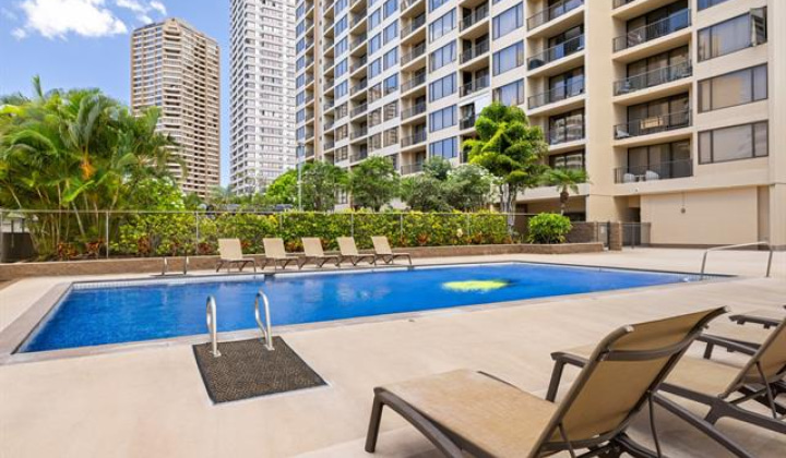 411 Hobron Lane,Honolulu,Hawaii,96815,1 ベッドルーム ベッドルーム,1 バスルームバスルーム,コンド / タウンハウス,Hobron,11,18263070