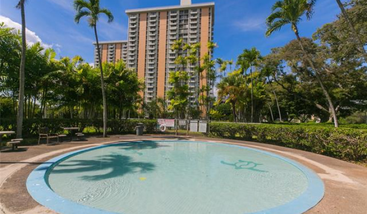 1511 Nuuanu Avenue,Honolulu,Hawaii,96817,1 Bedroom Bedrooms,1 BathroomBathrooms,Condo/Townhouse,Nuuanu,2,18263470