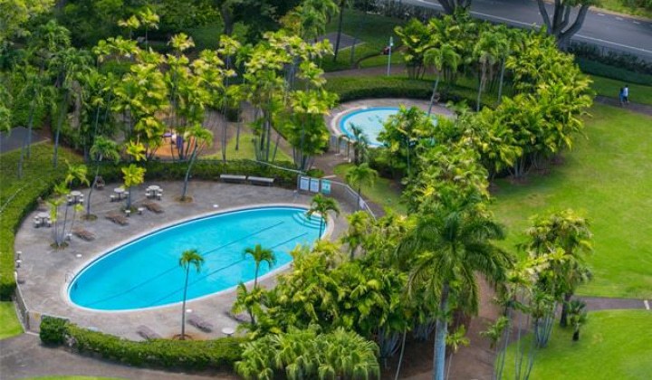 1511 Nuuanu Avenue,Honolulu,Hawaii,96817,1 Bedroom Bedrooms,1 BathroomBathrooms,Condo/Townhouse,Nuuanu,2,18263470