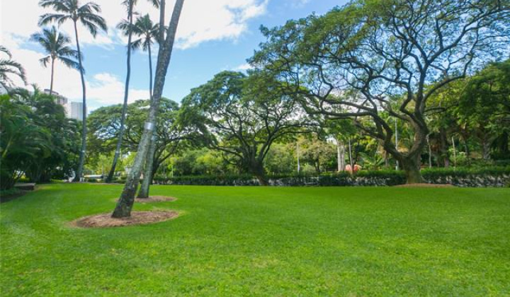 1511 Nuuanu Avenue,Honolulu,Hawaii,96817,1 Bedroom Bedrooms,1 BathroomBathrooms,Condo/Townhouse,Nuuanu,2,18263470