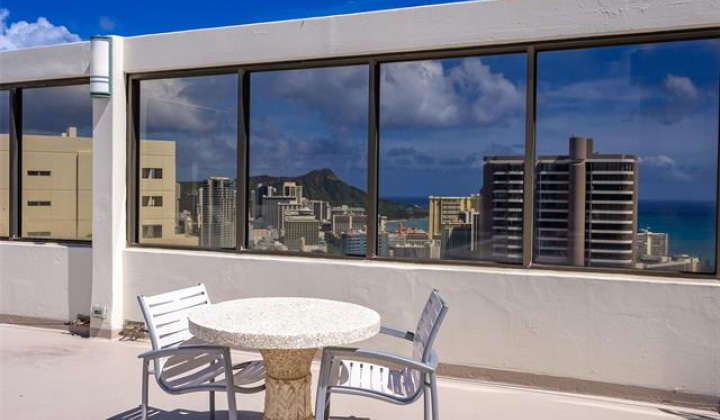400 Hobron Lane,Honolulu,Hawaii,96815,1 ベッドルーム ベッドルーム,1 バスルームバスルーム,コンド / タウンハウス,Hobron,19,19426742