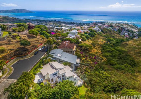 5436 Poola Street,Honolulu,Hawaii,96821,5 ベッドルーム ベッドルーム,4 バスルームバスルーム,一戸建て,Poola,18263704