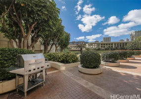 581 Kamoku Street,Honolulu,Hawaii,96826,2 ベッドルーム ベッドルーム,2 バスルームバスルーム,コンド / タウンハウス,Kamoku,10,18719635