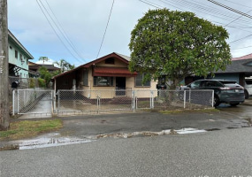 541 11th Avenue,Honolulu,Hawaii,96816,3 Bedrooms Bedrooms,1 BathroomBathrooms,Single family,11th,17847056