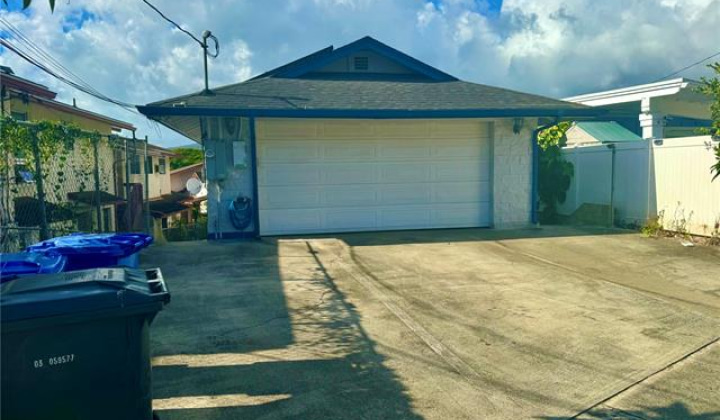 1840 Lusitana Street,Honolulu,Hawaii,96813,6 Bedrooms Bedrooms,5 BathroomsBathrooms,Single family,Lusitana,18264229