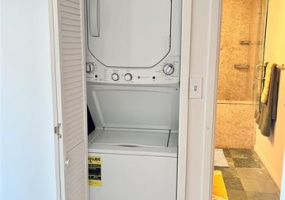 2600 Pualani Way,Honolulu,Hawaii,96815,1 ベッドルーム ベッドルーム,1 バスルームバスルーム,コンド / タウンハウス,Pualani,12,18264819