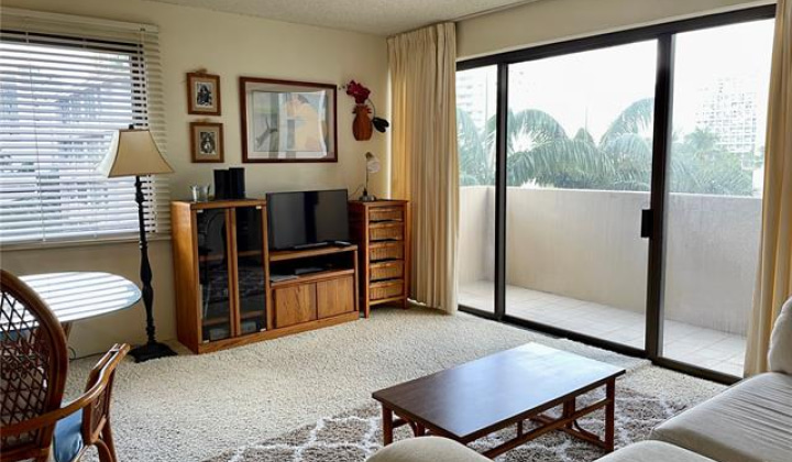 2140 Kuhio Avenue,Honolulu,Hawaii,96815,1 ベッドルーム ベッドルーム,1 バスルームバスルーム,コンド / タウンハウス,Kuhio,5,18722047